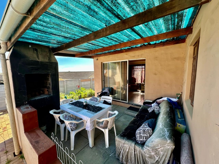 3 Bedroom Property for Sale in Northpine Western Cape
